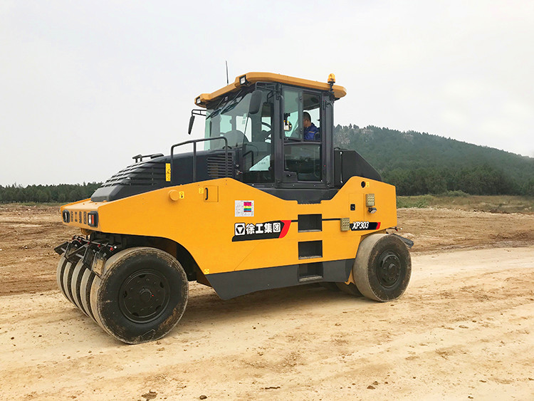 XCMG Official Pneumatic Roller XP163 China 30 ton Hydraulic Tire Road Roller Compactor